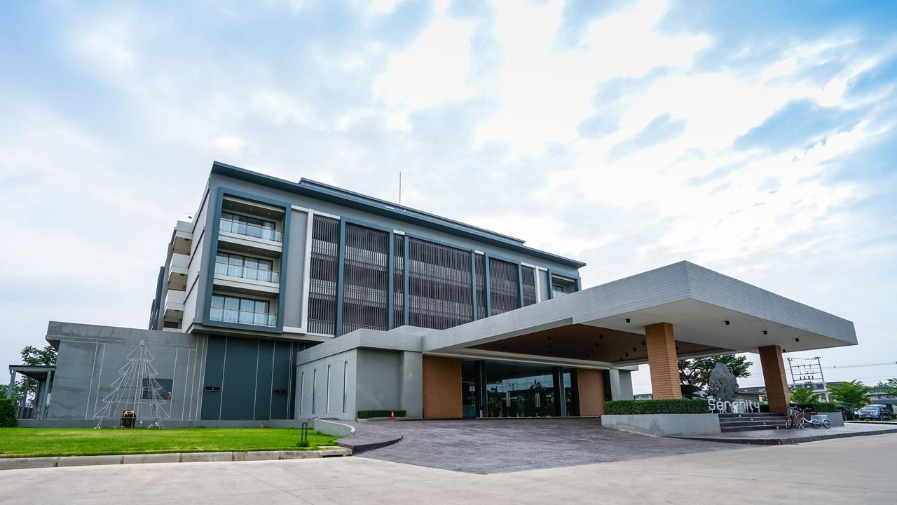 Serenity Hotel And Spa Kabinburi Exterior photo